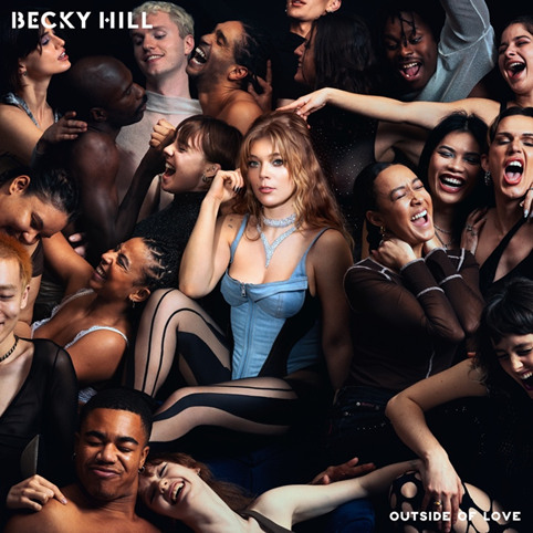 Becky Hill adelanta su sencillo Outside Of Love